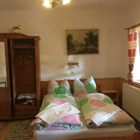 Bakonyi Apartmanhaz 3* Эплень